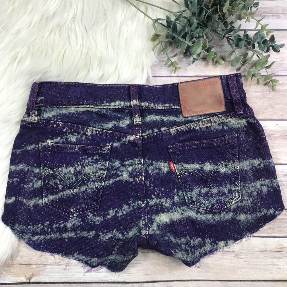 Vintage Levi’s Mid Rise Custom Cutoff Shorts